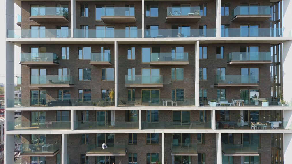 ConceptWall 60 Aluminium Façades and MasterLine 8 HI+ Aluminium Windows - Scheldezicht located in Antwerp, Belgium