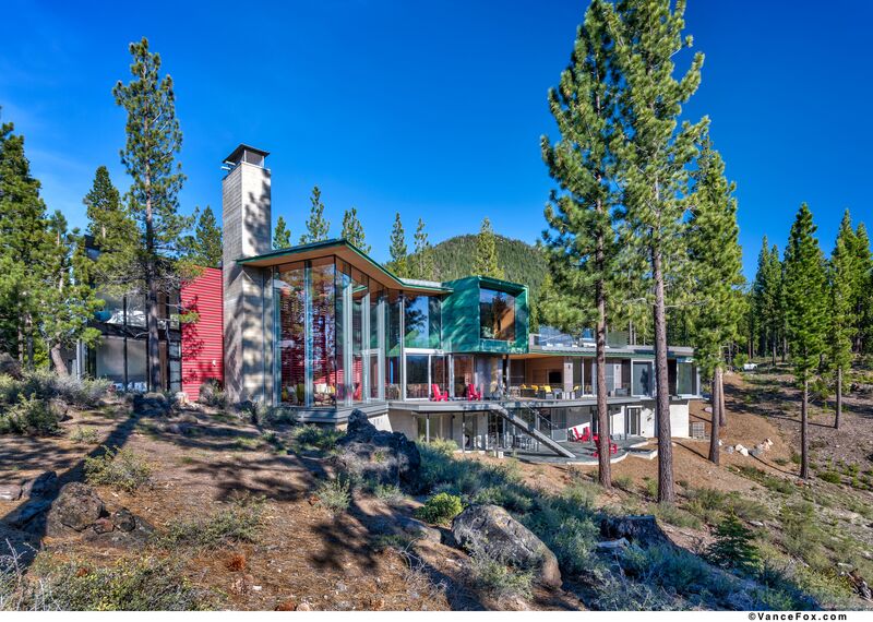 SlimLine 38 Aluminium Windows, SlimLine 38 Aluminium Doors, ConceptWall 50 Aluminium Façades and Mosquito Complementary Systems - Martis Camp located in Truckee, CA, United States of America