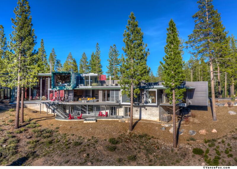 SlimLine 38 Aluminium Windows, SlimLine 38 Aluminium Doors, ConceptWall 50 Aluminium Façades and Mosquito Complementary Systems - Martis Camp located in Truckee, CA, United States of America