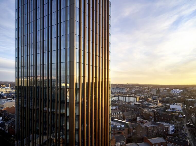 CW 65-EF Aluminium Façades - Hadrian's Tower located in Newcastle upon Tyne, United Kingdom