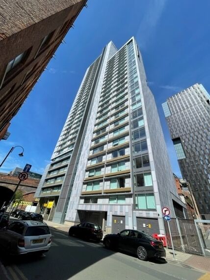 ConceptSystem 68 Aluminium Doors, ConceptSystem 77 Aluminium Doors, ConceptWall 50 Aluminium Façades and ConceptWall 60 Aluminium Façades - Great Marlborough Street located in Manchester, United Kingdom