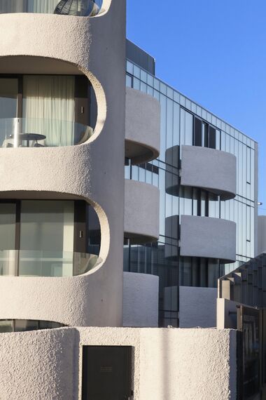 ConceptPatio 130 Aluminium Sliding & Folding Doors, ConceptWall 50 Aluminium Façades, SlimLine 68 Aluminium Windows and ConceptSystem 77 Aluminium Doors - The Esplanade located in Brighton, Australia