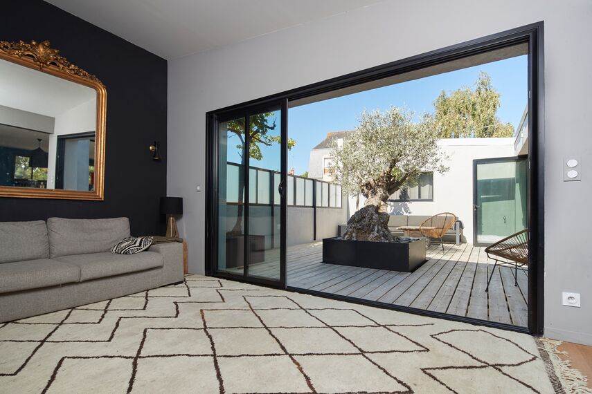 ConceptPatio 68 Aluminium Sliding & Folding Doors, ConceptFolding 77 Aluminium Sliding & Folding Doors and TS 68 Aluminium Windows - House Maison Privée - Le Pouliguen located in Le Pouliguen, France