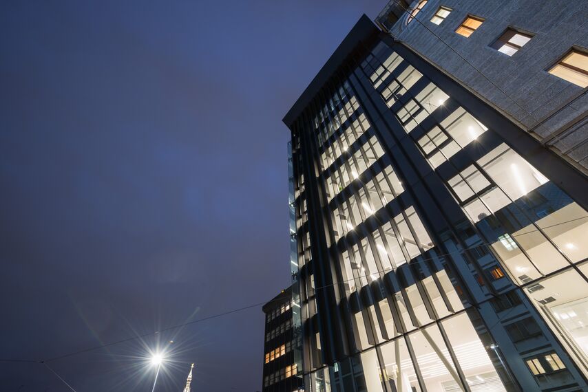CW 60-SC Aluminium Façades - Office building Office building Largo Augusto Milano located in Milan, Italy