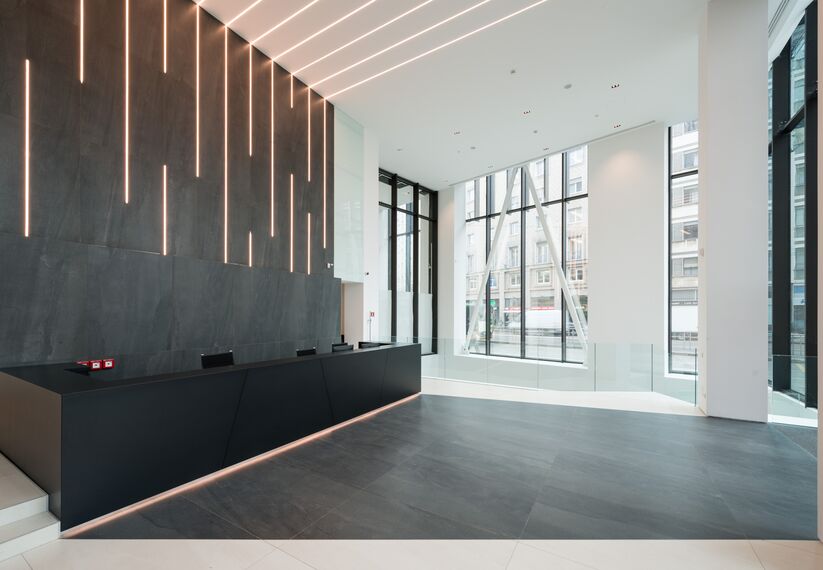 CW 60-SC Aluminium Façades - Office building Office building Largo Augusto Milano located in Milan, Italy