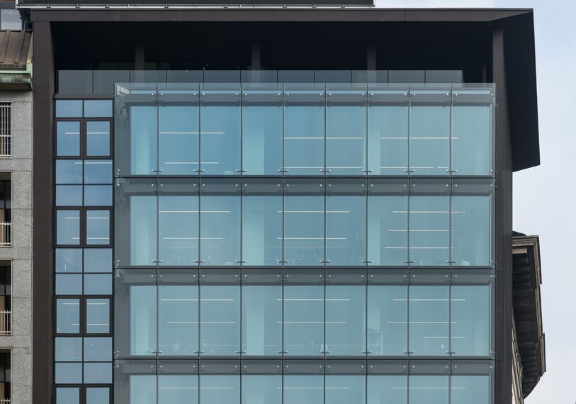 CW 60-SC Aluminium Façades - Office building Office building Largo Augusto Milano located in Milan, Italy