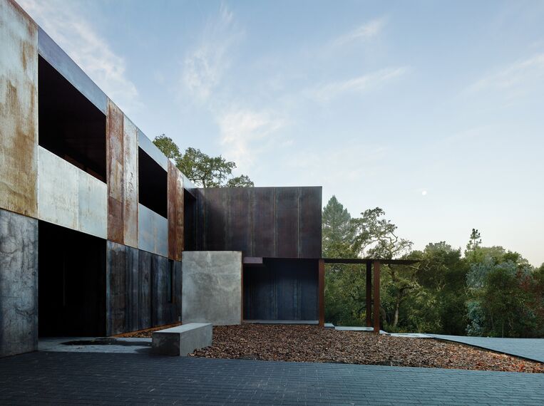 ConceptSystem 68 Aluminium Windows, ConceptWall 50 Aluminium Façades and ConceptPatio 130 Aluminium Sliding & Folding Doors - Villa The Giving Tree located inUnited States of America