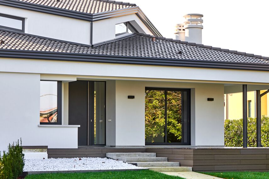 ConceptPatio 130 Aluminium Sliding & Folding Doors, CS 86-HI (c) Cancelled Systems, SlimLine 38 Standard Aluminium Windows and SlimLine 38 Classic Aluminium Windows - Villa Villa Treviso located in Treviso, Italy