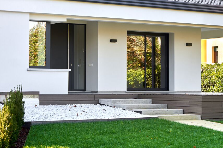 ConceptPatio 130 Aluminium Sliding & Folding Doors, CS 86-HI (c) Cancelled Systems, SlimLine 38 Standard Aluminium Windows and SlimLine 38 Classic Aluminium Windows - Villa Villa Treviso located in Treviso, Italy