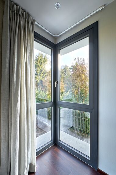 ConceptPatio 130 Aluminium Sliding & Folding Doors, CS 86-HI (c) Cancelled Systems, SlimLine 38 Standard Aluminium Windows and SlimLine 38 Classic Aluminium Windows - Villa Villa Treviso located in Treviso, Italy