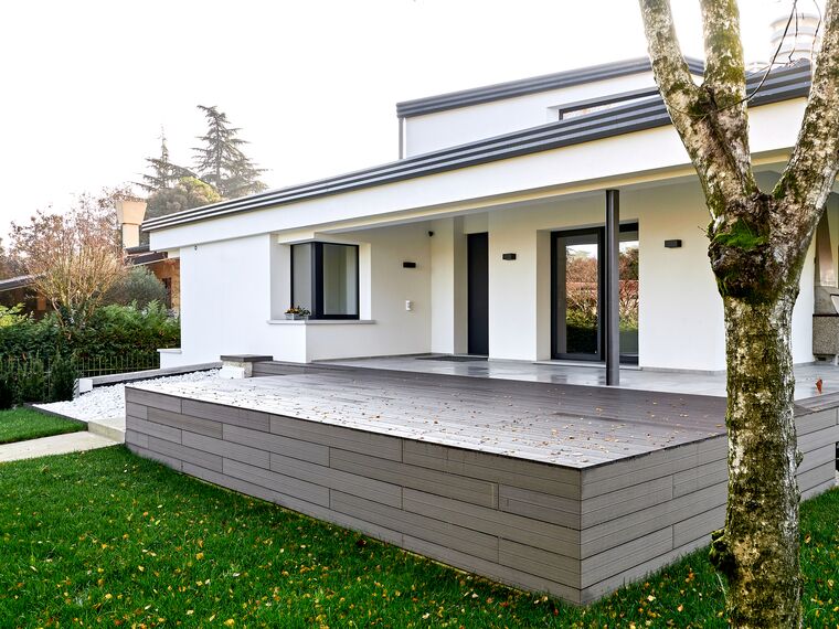 ConceptPatio 130 Aluminium Sliding & Folding Doors, CS 86-HI (c) Cancelled Systems, SlimLine 38 Standard Aluminium Windows and SlimLine 38 Classic Aluminium Windows - Villa Villa Treviso located in Treviso, Italy