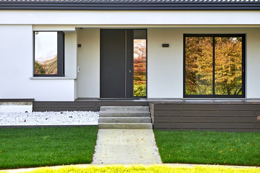 ConceptPatio 130 Aluminium Sliding & Folding Doors, CS 86-HI (c) Cancelled Systems, SlimLine 38 Standard Aluminium Windows and SlimLine 38 Classic Aluminium Windows - Villa Villa Treviso located in Treviso, Italy