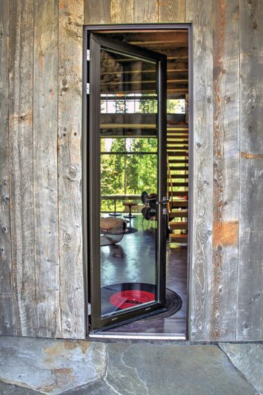 ConceptSystem 77 Aluminium Windows, ConceptSystem 77 Aluminium Doors, HiFinity Aluminium Sliding & Folding Doors and Purity Handles - Flying Star Residence located in Bridger Canyon, United States of America