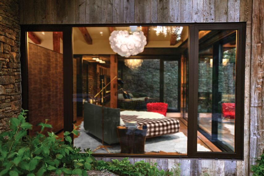 ConceptSystem 77 Aluminium Windows, ConceptSystem 77 Aluminium Doors, HiFinity Aluminium Sliding & Folding Doors and Purity Handles - Flying Star Residence located in Bridger Canyon, United States of America