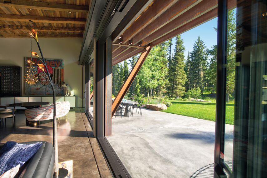 ConceptSystem 77 Aluminium Windows, ConceptSystem 77 Aluminium Doors, HiFinity Aluminium Sliding & Folding Doors and Purity Handles - Flying Star Residence located in Bridger Canyon, United States of America