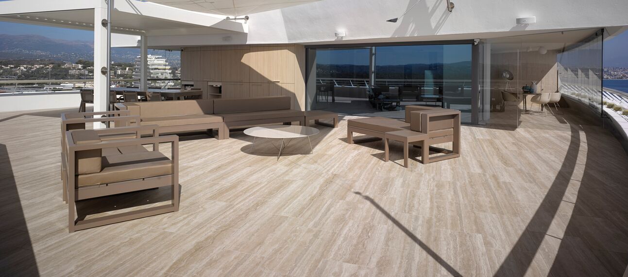 HiFinity Aluminium Sliding & Folding Doors - Private Apartment Hi-Finity Apartment Nice located in Nice, France