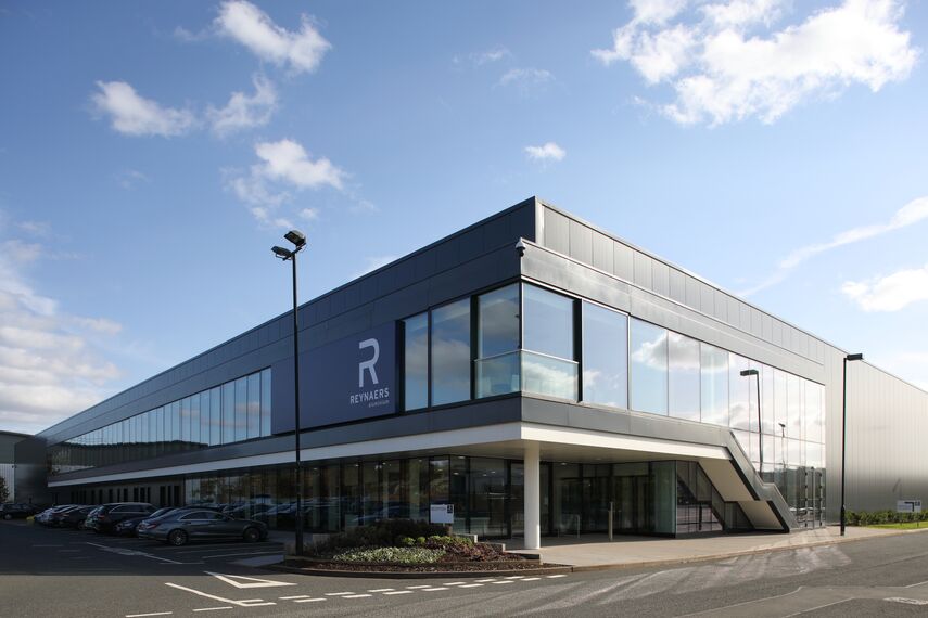 HiFinity Aluminium Sliding & Folding Doors, CW 50-FP Aluminium Façades, CS 77 Fire Proof Aluminium Windows and CW 50-SC Aluminium Façades - Reynaers Knowledge Centre located in Birmingham, United Kingdom
