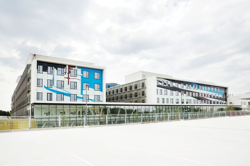 ConceptSystem 77 Aluminium Windows, BriseSoleil 100 Solar Shadings and CS 77 Fire Proof Aluminium Windows - AZ Sint Maarten located in Mechelen, Belgium