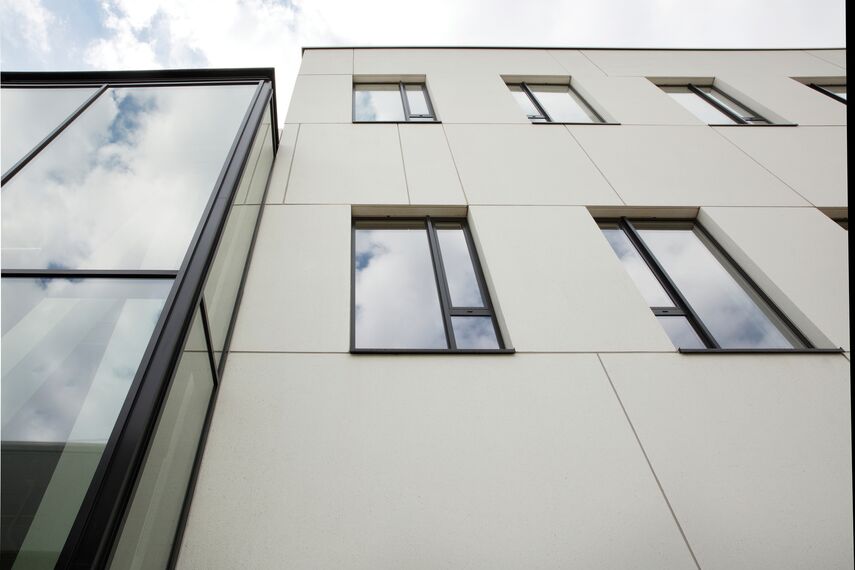 ConceptSystem 77 Aluminium Windows, BriseSoleil 100 Solar Shadings and CS 77 Fire Proof Aluminium Windows - AZ Sint Maarten located in Mechelen, Belgium