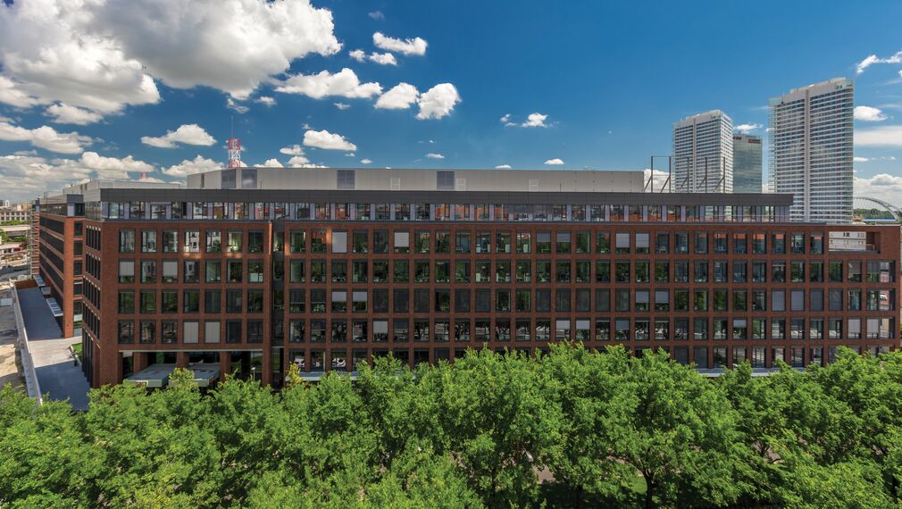 CW 50-HI Aluminium Façades - Business center Twin City located in Bratislava, Slovak Republic