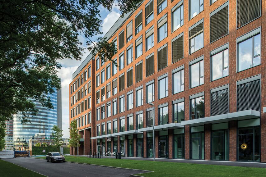 CW 50-HI Aluminium Façades - Business center Twin City located in Bratislava, Slovak Republic