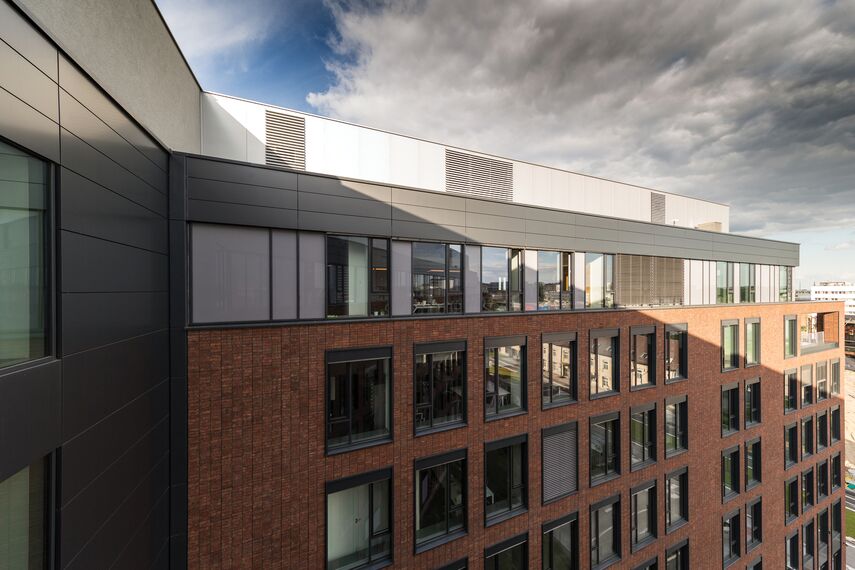 CW 50-HI Aluminium Façades - Business center Twin City located in Bratislava, Slovak Republic