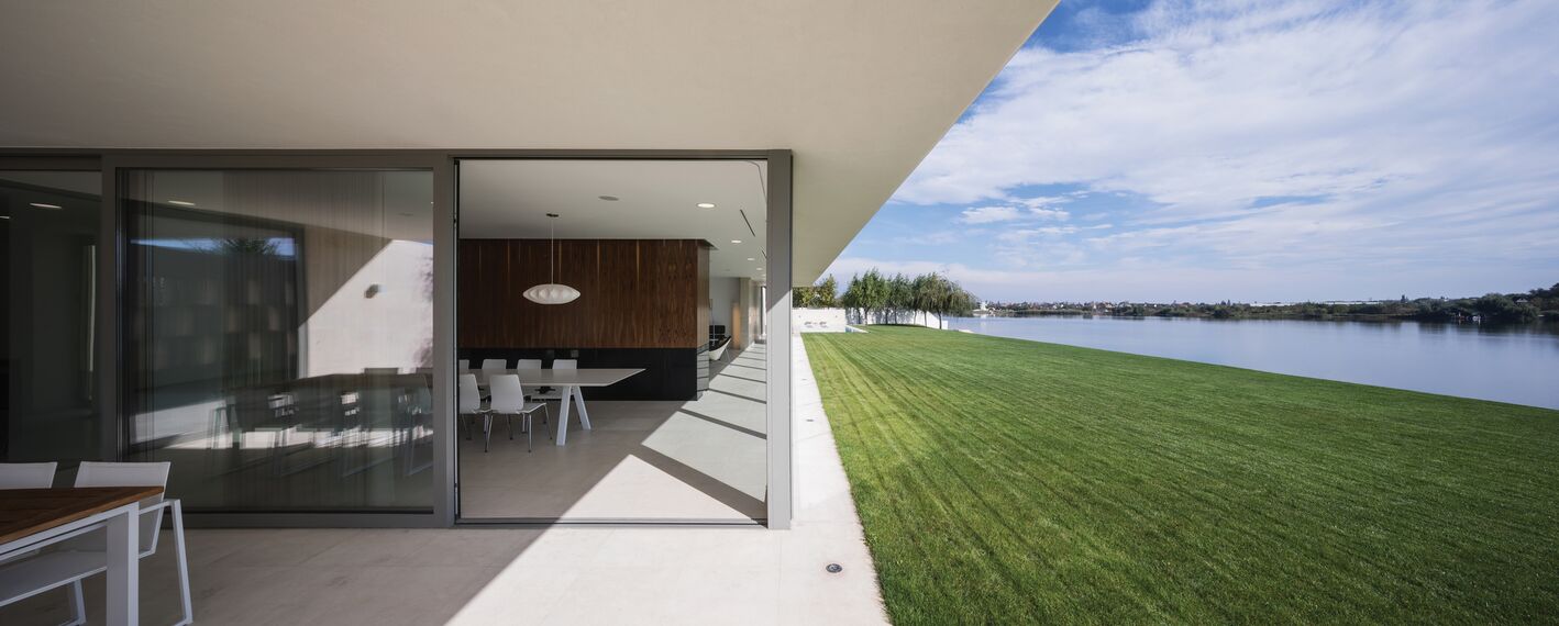 ConceptPatio 130 Aluminium Sliding & Folding Doors, ConceptSystem 77 Aluminium Windows, ConceptSystem 77 Aluminium Doors and ConceptWall 50 Aluminium Façades - Villa Buftea Residence located in Buftea, Romania