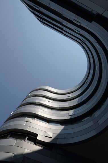 CS 86-HI (c) Cancelled Systems, ConceptWall 50 Aluminium Façades, ConceptPatio 130 Aluminium Sliding & Folding Doors, Vision 50 Aluminium Doors and ConceptSystem 77 Aluminium Windows - Apartmentcomplex Greenwich Square located in London, United Kingdom