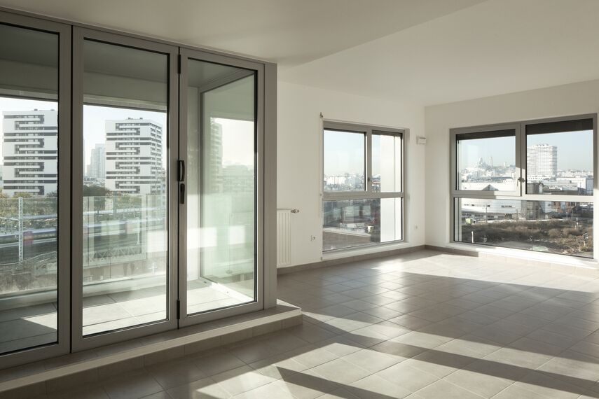 XS 68 Aluminium Windows and ConceptFolding 77 Aluminium Sliding & Folding Doors - Apartmentcomplex Macdonald warehouse - Lot N5 and S6 located in Paris, France