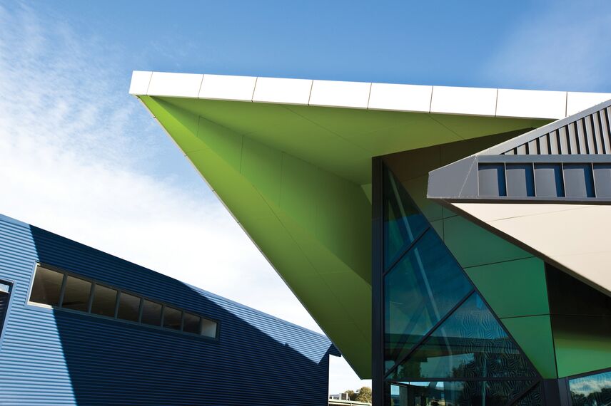 CW 50-HI Aluminium Façades - College/University Thomas Carr College Year 7 and 8 Centre located in Melbourne, Australia
