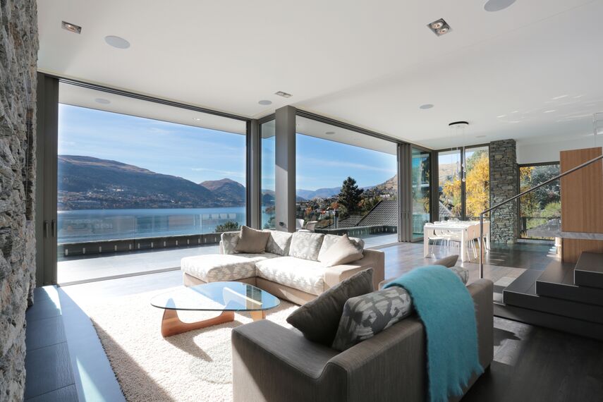 ConceptFolding 77 Aluminium Sliding & Folding Doors and ConceptSystem 77 Aluminium Windows - Lake Wakatipu House located in Otago, New Zealand