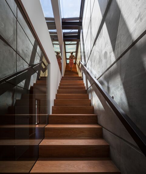 ConceptWall 50 Aluminium Façades, CP 50 Aluminium Sliding & Folding Doors and ConceptRoof 120 Aluminium Conservatories - Bio-inspired Private House located in Lisbon, Portugal