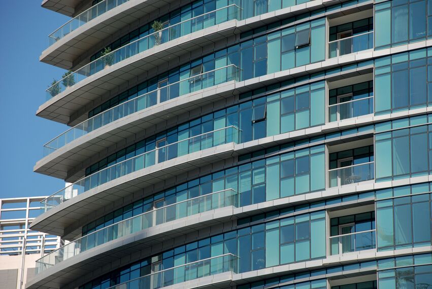 ConceptWall 50 Aluminium Façades - Apartmentcomplex Bayside Residence located in Dubai, United Arab Emirates