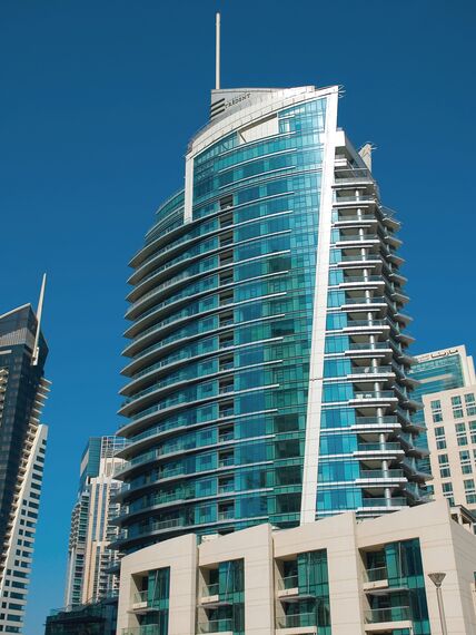 ConceptWall 50 Aluminium Façades - Apartmentcomplex Bayside Residence located in Dubai, United Arab Emirates