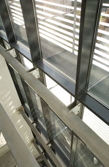 BriseSoleil 100 Solar Shadings and ConceptWall 50 Aluminium Façades - Office building 't Rabot located in Gent, Belgium