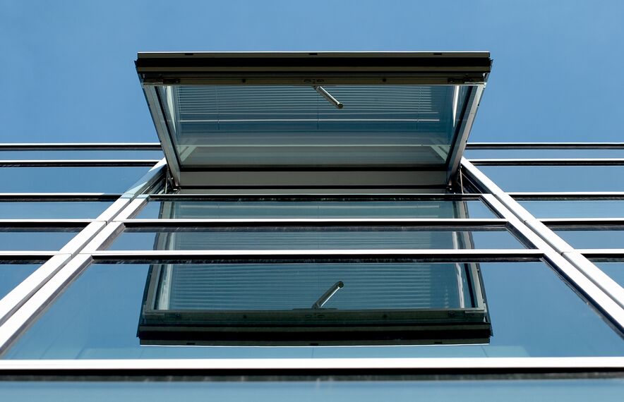 ConceptWall 86 Aluminium Façades - College/University Insead located in Fontainebleau, France