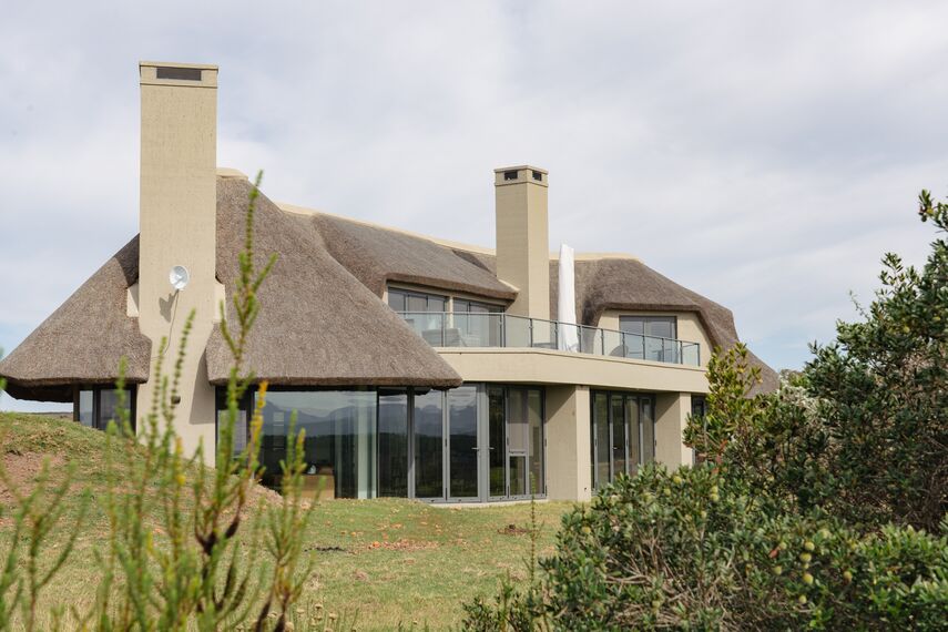 ConceptFolding 77 Aluminium Sliding & Folding Doors, MasterPatio Aluminium Sliding & Folding Doors, MasterLine 8 Aluminium Windows, Mosquito Complementary Systems, MasterLine 8 Aluminium Doors and MasterLine 8 Pivot Door Aluminium Doors - Bush House located in Herbertsdale, South-Africa