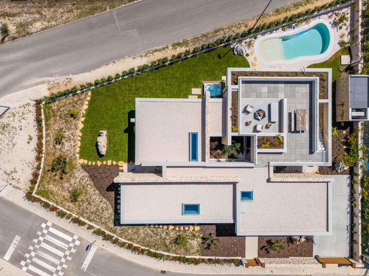 SlimPatio 68 Aluminium Sliding & Folding Doors and MasterLine 8 Aluminium Windows - Lagoon Village located in Óbidos, Portugal