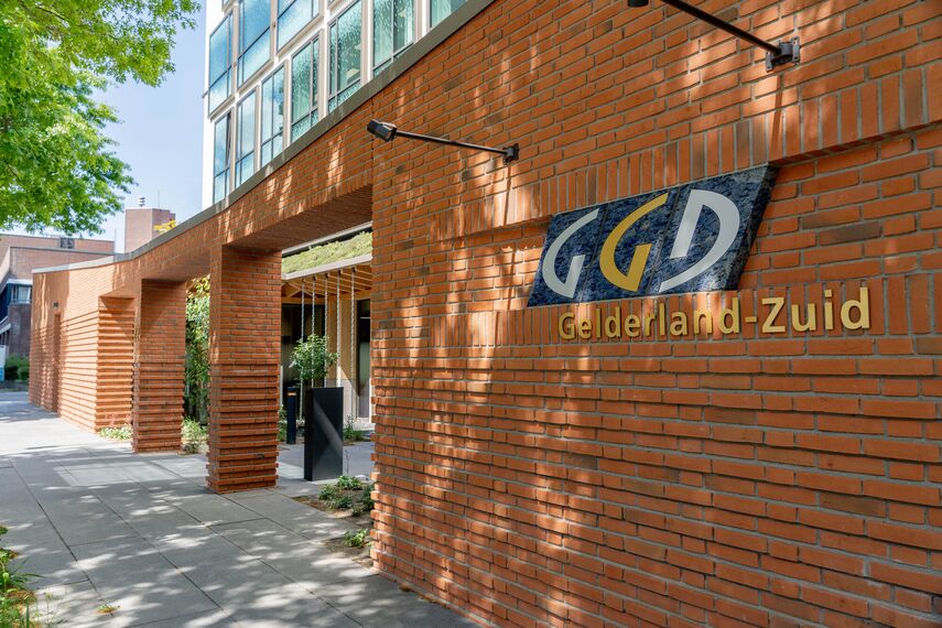SlimLine 38 Aluminium Windows, MasterLine 8 Aluminium Windows, HiFinity Aluminium Sliding & Folding Doors, SlimLine 38 Cubic Aluminium Windows and MasterLine 8 Ventilation Vent Aluminium Windows - GGD Gelderland-Zuid located in Nijmegen, The Netherlands