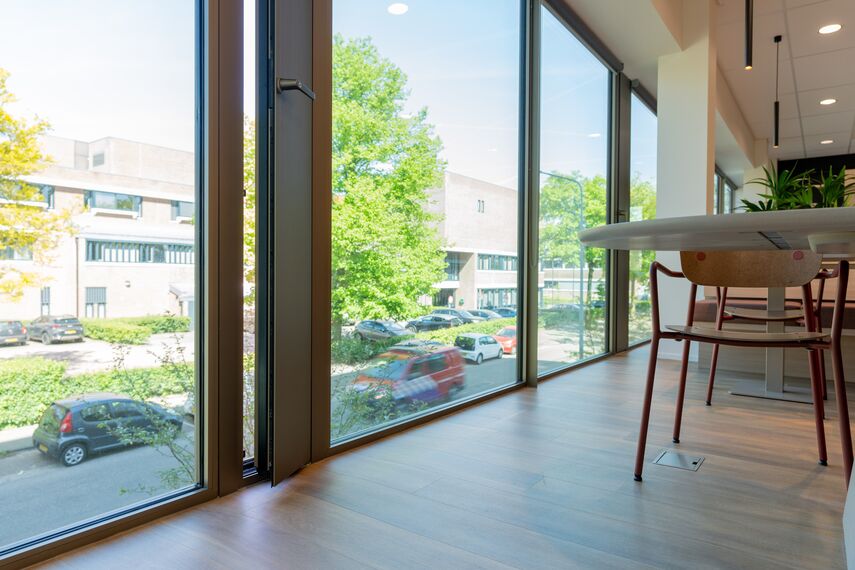 SlimLine 38 Aluminium Windows, MasterLine 8 Aluminium Windows, HiFinity Aluminium Sliding & Folding Doors, SlimLine 38 Cubic Aluminium Windows and MasterLine 8 Ventilation Vent Aluminium Windows - GGD Gelderland-Zuid located in Nijmegen, The Netherlands