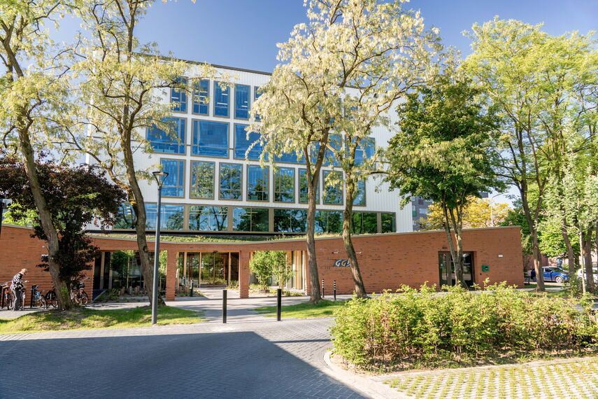 SlimLine 38 Aluminium Windows, MasterLine 8 Aluminium Windows, HiFinity Aluminium Sliding & Folding Doors, SlimLine 38 Cubic Aluminium Windows and MasterLine 8 Ventilation Vent Aluminium Windows - GGD Gelderland-Zuid located in Nijmegen, The Netherlands