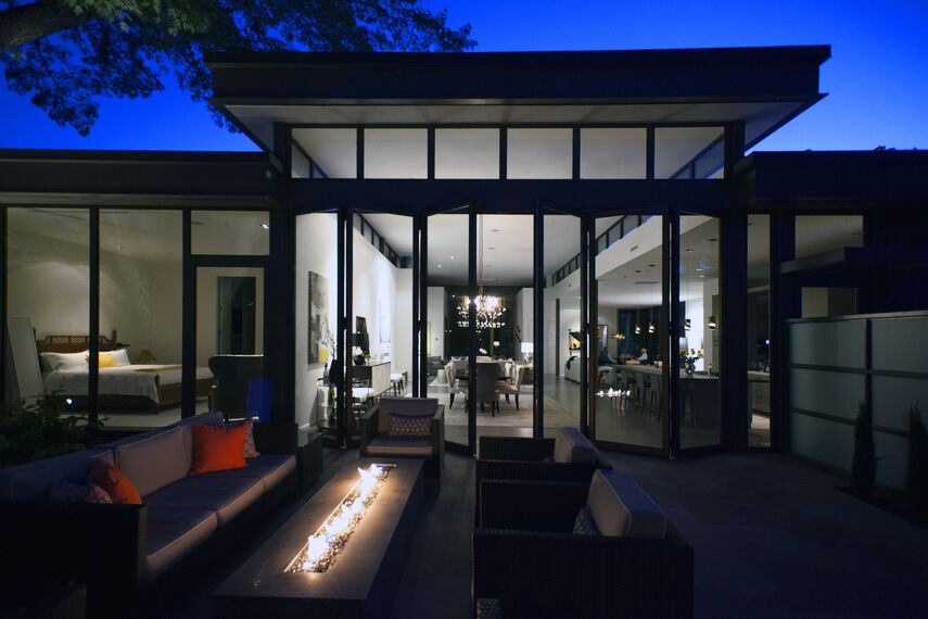 ConceptSystem 68 Aluminium Windows, ConceptFolding 77 Aluminium Sliding & Folding Doors and ConceptSystem 68 Aluminium Doors - Villa Modern Prairie House located in Sonoma Wine Country, United States of America