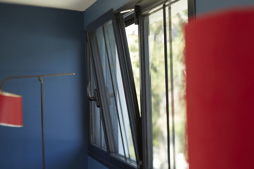 ConceptPatio 68 Aluminium Sliding & Folding Doors, ConceptFolding 77 Aluminium Sliding & Folding Doors and TS 68 Aluminium Windows - House Maison Privée - Le Pouliguen located in Le Pouliguen, France