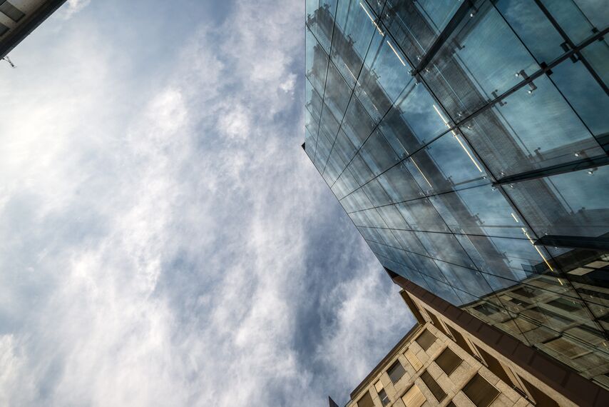 CW 60-SC Aluminium Façades - Office building Office building Largo Augusto Milano located in Milan, Italy