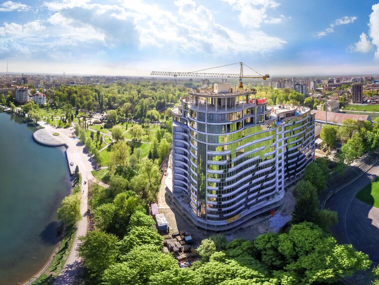 MasterLine 8-HI Aluminium Doors and CW 50-HI Aluminium Façades - Parus located in Ivano-Frankivsk, Ukraine