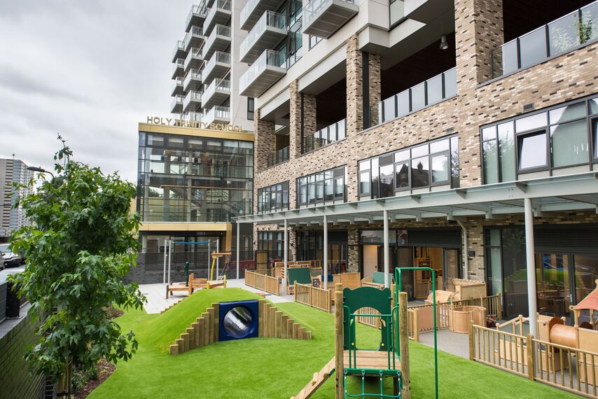 Vision 50 Aluminium Doors, ConceptSystem 77 Aluminium Windows, ConceptFolding 77 Aluminium Sliding & Folding Doors, CW 50 Standard Aluminium Façades and CW 50 Aluminium Façades - Apartmentcomplex Holy Trinity School and Vibe Apartments located in London, United Kingdom