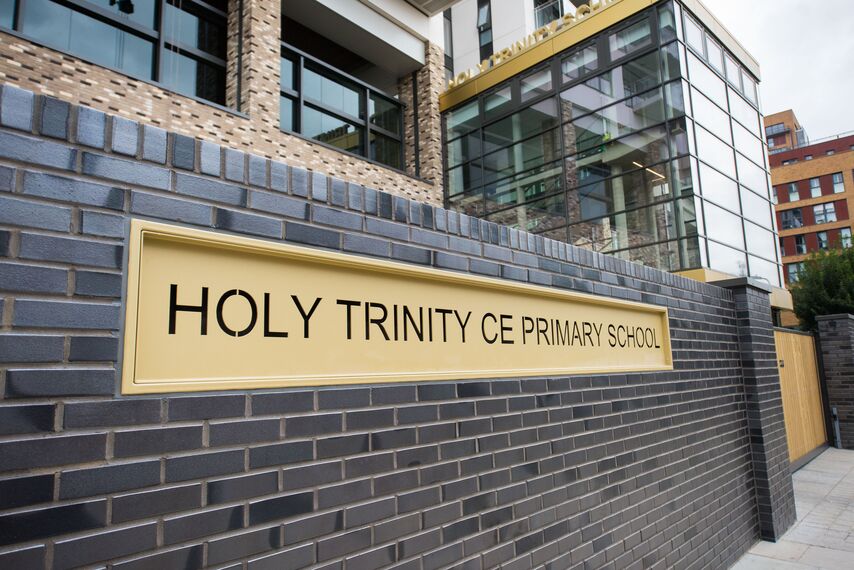 Vision 50 Aluminium Doors, ConceptSystem 77 Aluminium Windows, ConceptFolding 77 Aluminium Sliding & Folding Doors, CW 50 Standard Aluminium Façades and CW 50 Aluminium Façades - Apartmentcomplex Holy Trinity School and Vibe Apartments located in London, United Kingdom