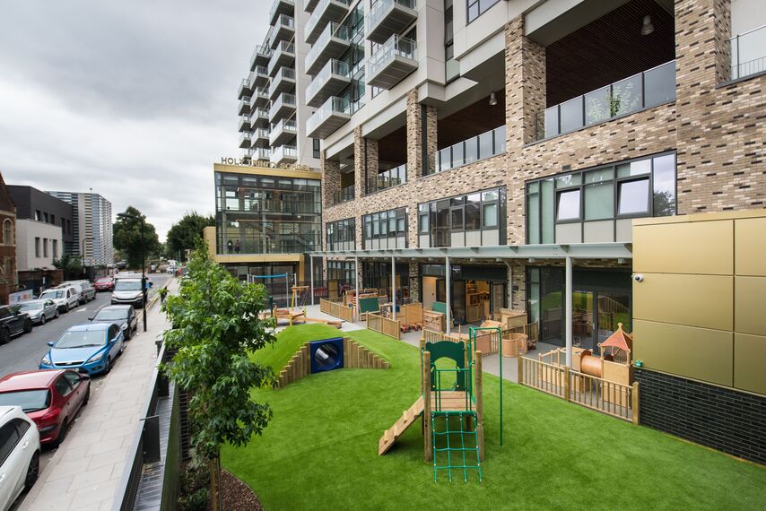 Vision 50 Aluminium Doors, ConceptSystem 77 Aluminium Windows, ConceptFolding 77 Aluminium Sliding & Folding Doors, CW 50 Standard Aluminium Façades and CW 50 Aluminium Façades - Apartmentcomplex Holy Trinity School and Vibe Apartments located in London, United Kingdom