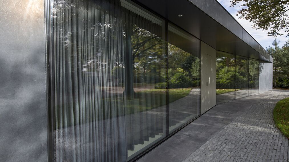 ConceptWall 50 Aluminium Façades - Villa Villa X located in Brabant, The Netherlands