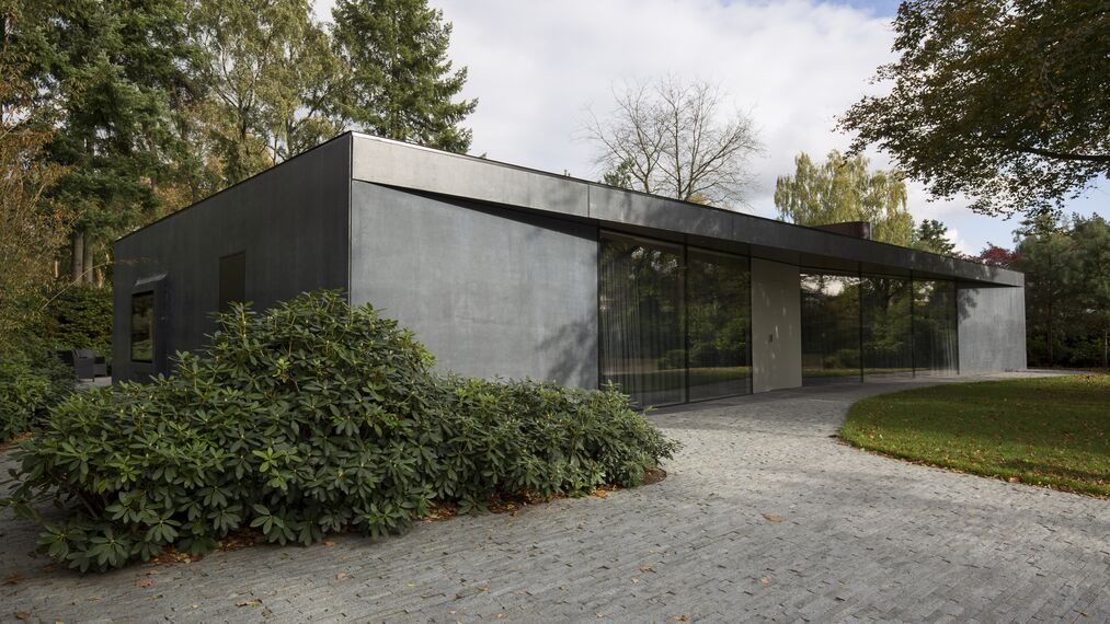 ConceptWall 50 Aluminium Façades - Villa Villa X located in Brabant, The Netherlands